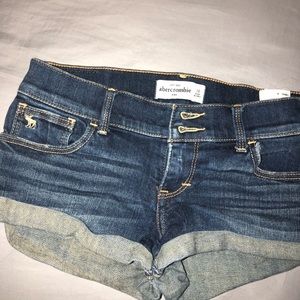 Abercrombie kids shorts